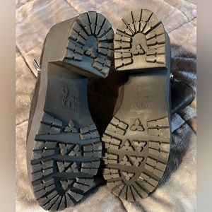 Brand new Black booties size 9!!